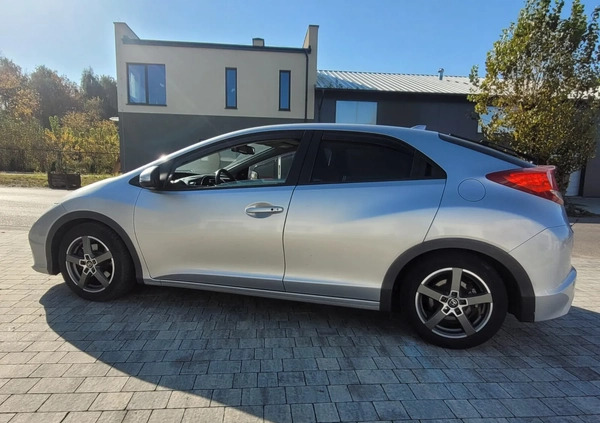 Honda Civic cena 49500 przebieg: 187000, rok produkcji 2013 z Nowy Wiśnicz małe 631